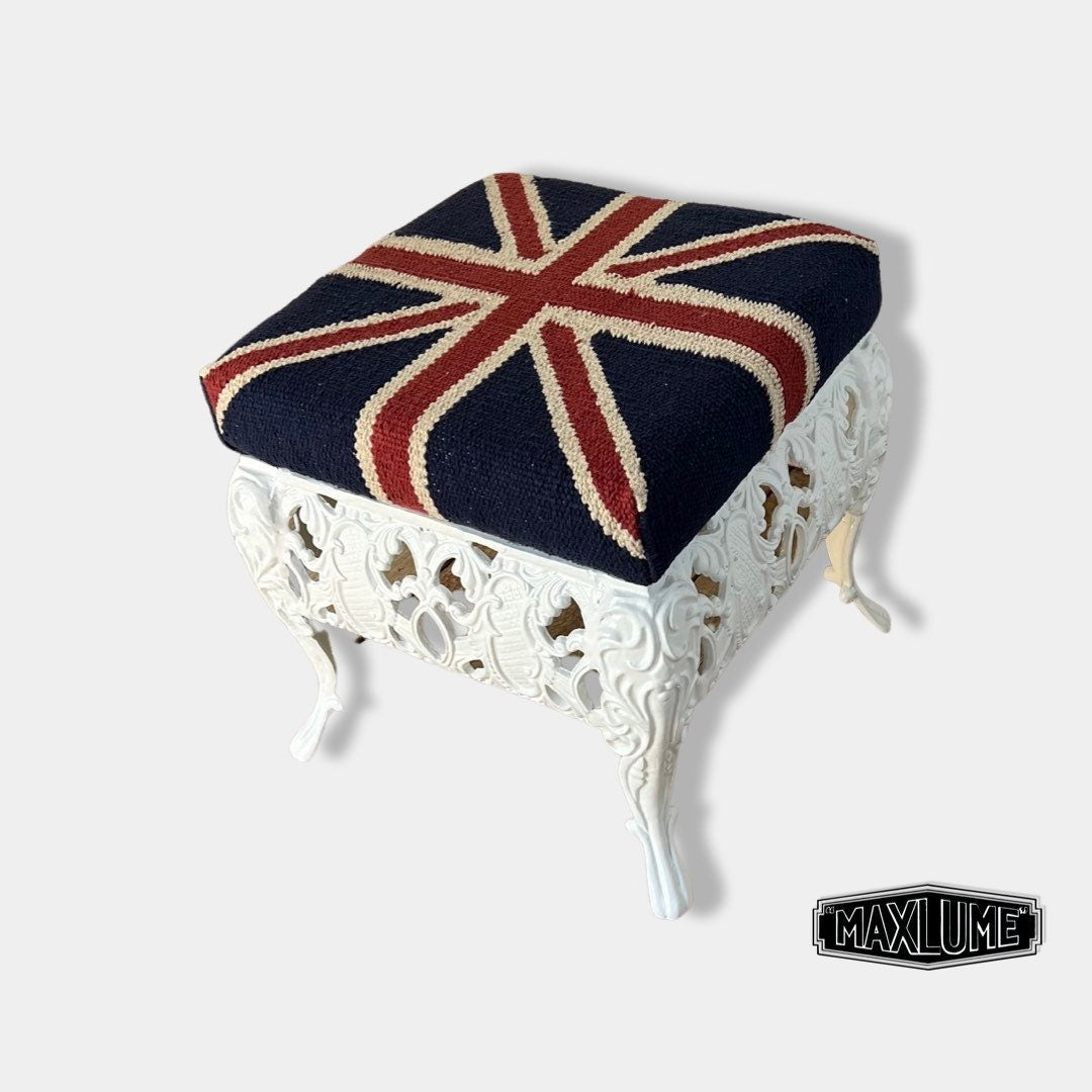 Maxlume ~ Union Jack Flag Bench | Great Britain | Pouf Solid Base | Vintage Style | Floor Standing | Man Cave Foot Stool