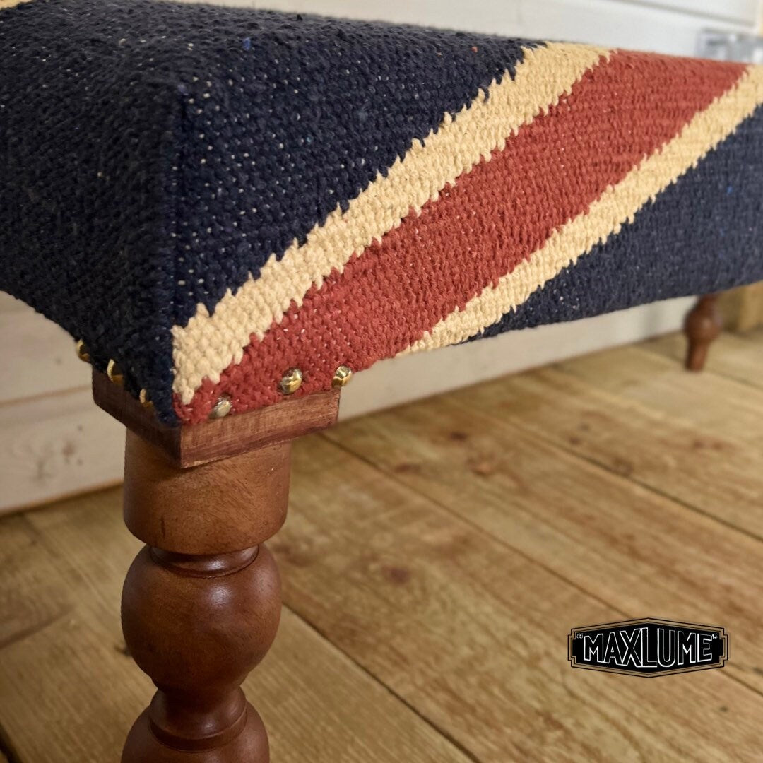 Maxlume ~ Union Jack Flag Bench | Great Britain | Pouf Solid Base | Vintage Style | Floor Standing | Man Cave Stool